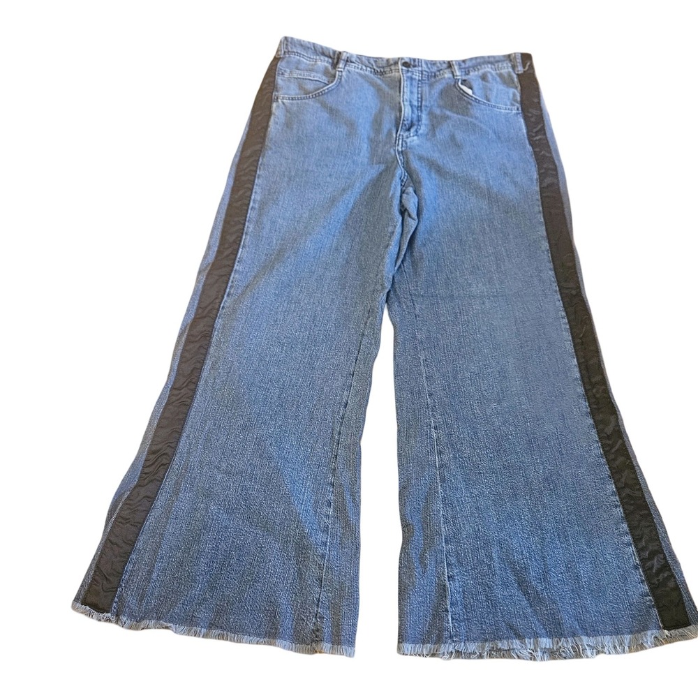 Pilcro and the Letterpress Wide Leg Jeans Blue Side Stripe Raw Hem Size 32